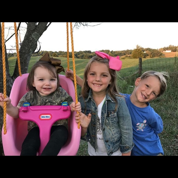 Meet your Posher, Charlie - Picture 2 of 5